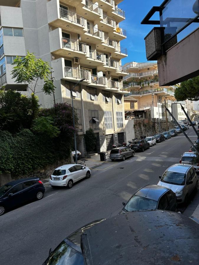 La Casa Di Dafne Apartment Messina Luaran gambar